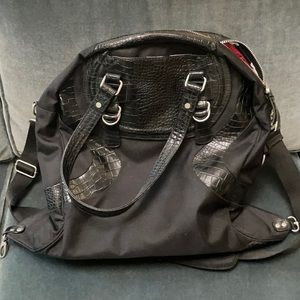 Black Lululemon Gym/overnight bag